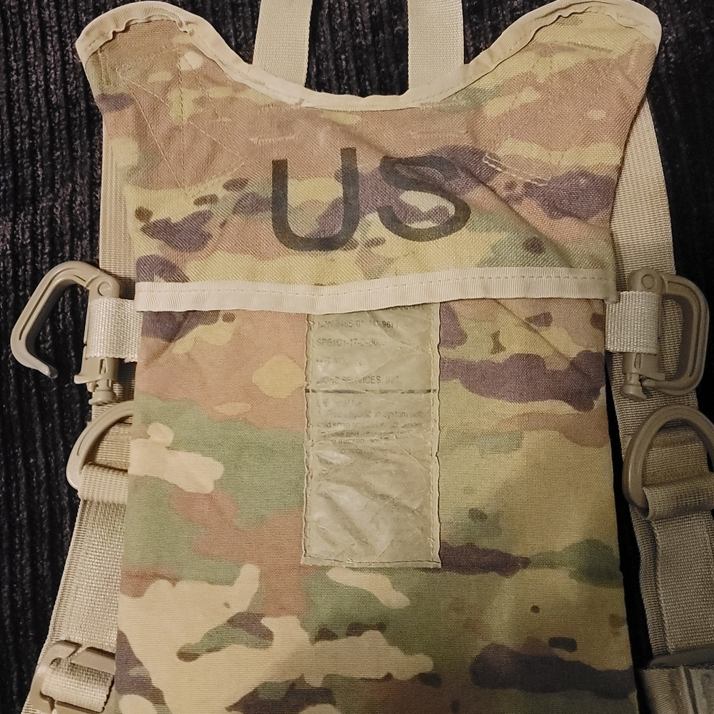 Multicam Hydration Carrier Water Backpack System Army 100oz Pack( No Bladder )